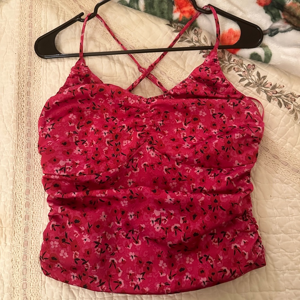 Zoya Floral Ruched Cami - Picture 4 of 9